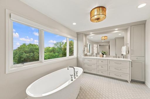 3143 Lafayette Ridge Road, Minnetonka Beach, MN 55391