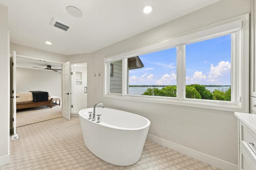 3143 Lafayette Ridge Road, Minnetonka Beach, MN 55391