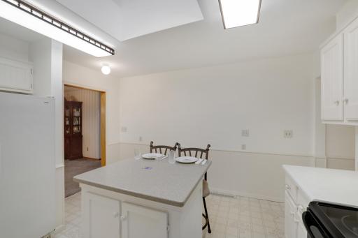 8710Photography-High-Resolution-611-Sheridan-Ave-Montevideo-MN-56265-24.jpg