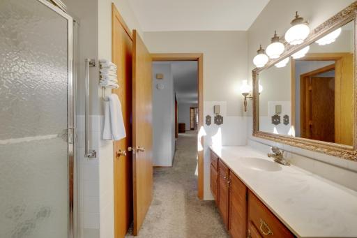 8710Photography-High-Resolution-611-Sheridan-Ave-Montevideo-MN-56265-52.jpg