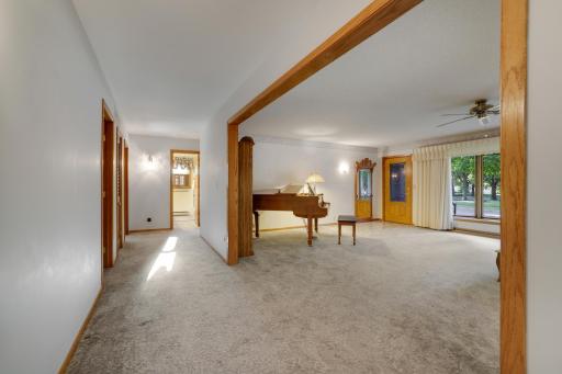 8710Photography-High-Resolution-611-Sheridan-Ave-Montevideo-MN-56265-17.jpg