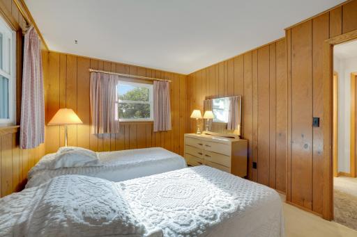 8710Photography-High-Resolution-611-Sheridan-Ave-Montevideo-MN-56265-49.jpg