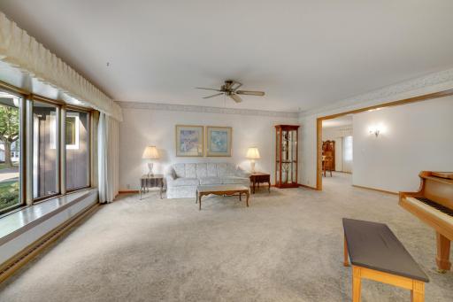 8710Photography-High-Resolution-611-Sheridan-Ave-Montevideo-MN-56265-16.jpg