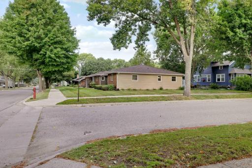 8710Photography-High-Resolution-611-Sheridan-Ave-Montevideo-MN-56265-6.jpg