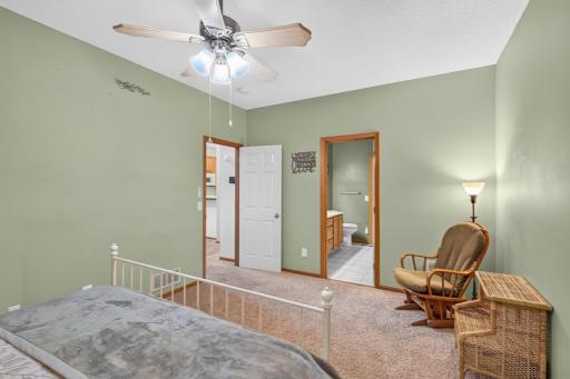 8011 Everest Lane N, Maple Grove, MN 55311