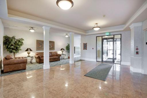 8500 Franlo Road, 307, Eden Prairie, MN 55344