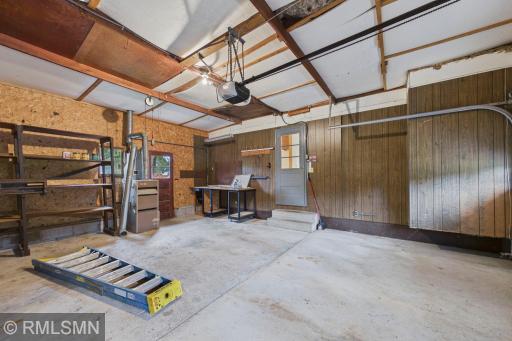 Insulated garage