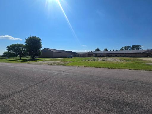 300 16th Avenue SE, Waseca, MN 56093