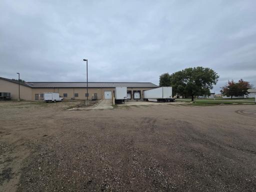 300 16th Avenue SE, Waseca, MN 56093