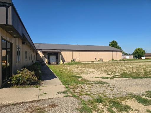 300 16th Avenue SE, Waseca, MN 56093