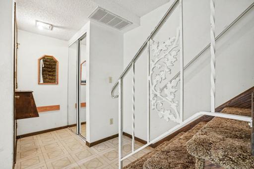 2531 Unity Avenue N, 253, Golden Valley, MN 55422