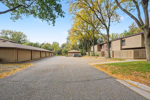 2531 Unity Avenue N, 253, Golden Valley, MN 55422