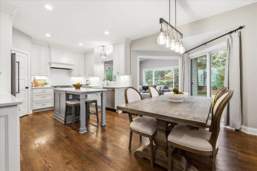 Open kitchen & dining area with easy access to the backyard