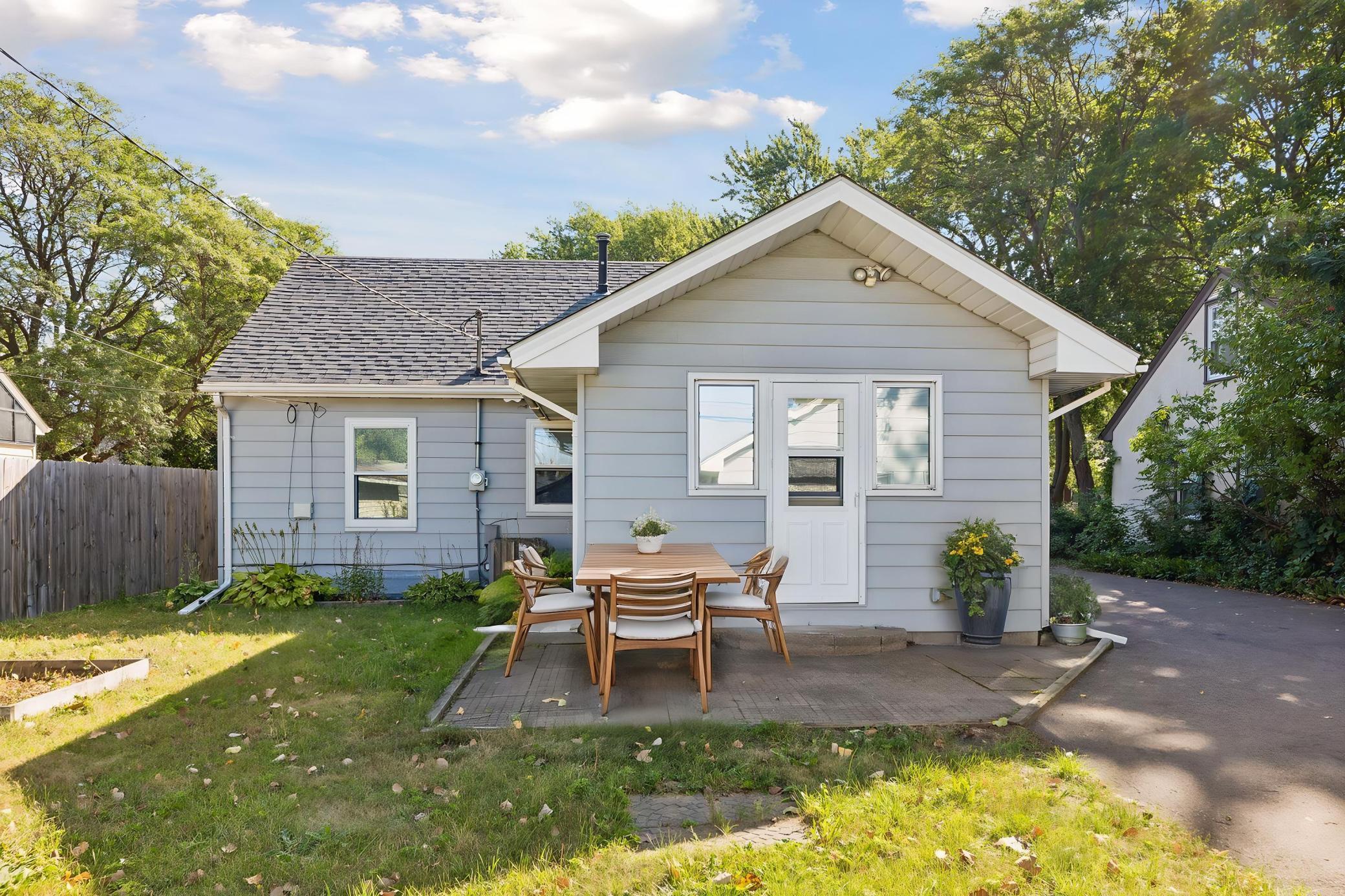 large backyard and patio for entertaining - virtually staged