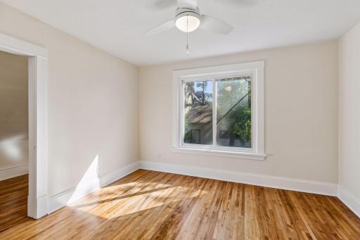 Large Upper bedroom 2