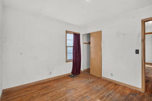 5242 James Avenue N, Minneapolis, MN 55430