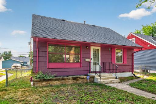 5242 James Avenue N, Minneapolis, MN 55430