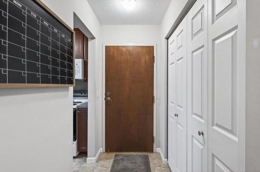 181 Little Canada Road E, 334, Little Canada, MN 55117