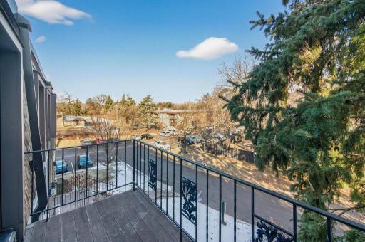 181 Little Canada Road E, 334, Little Canada, MN 55117