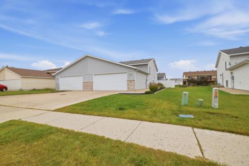4780 52nd Street S, Fargo, ND 58104