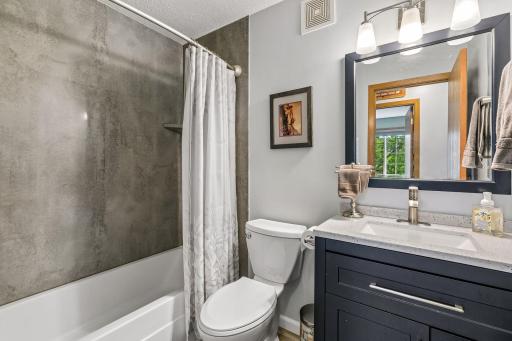 15546 Float Lane, 103, Apple Valley, MN 55124