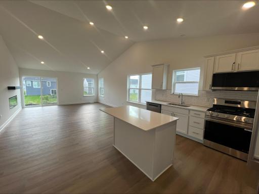7465 Lotus Lane, Lino Lakes, MN 55038