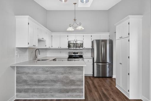 12779 82nd Place N, Maple Grove, MN 55369