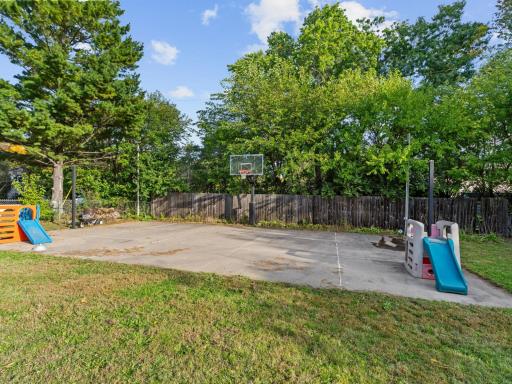 2600 River Hills Drive, Burnsville, MN 55337