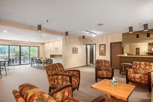 8441 Irwin Road, 106, Bloomington, MN 55437