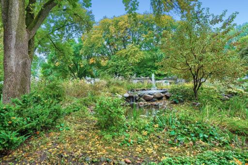 8441 Irwin Road, 106, Bloomington, MN 55437