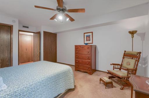 8441 Irwin Road, 106, Bloomington, MN 55437