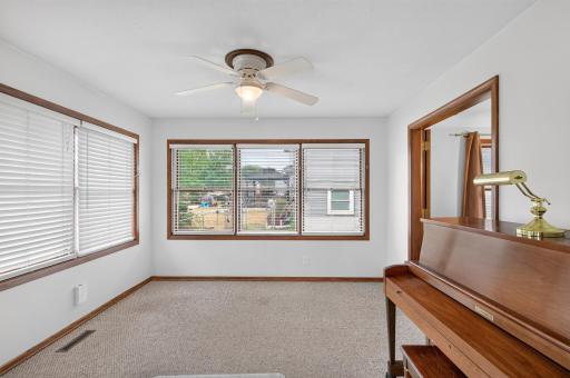 6221 Thomas Avenue S, Richfield, MN 55423