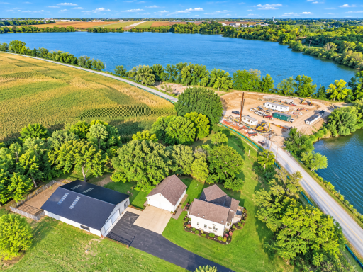 1366 W Winona Rd SW