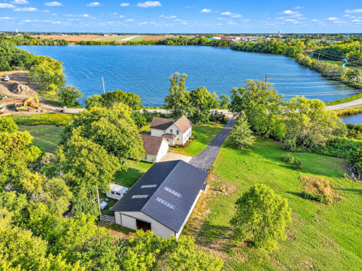 1366 W Winona Road SW, Alexandria, MN 56308