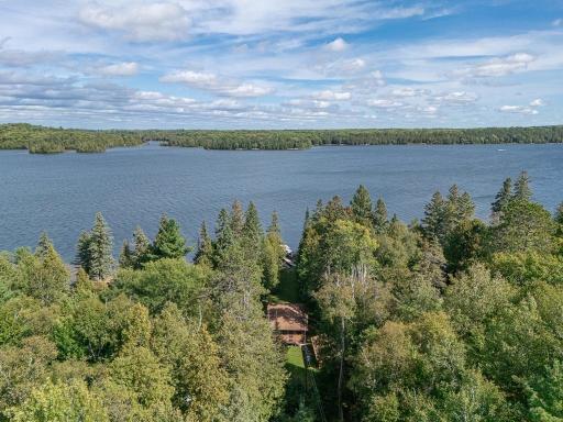 Looking across the lake from behind the cabin. Boat through the bay directly across the lake to the local favorite Deer Haven on Thunder bar & supper club!