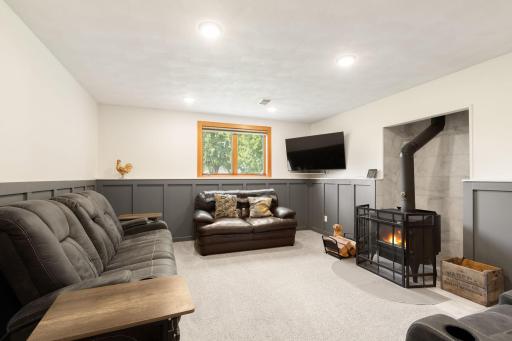 210 Hilltop Avenue, Owatonna, MN 55060