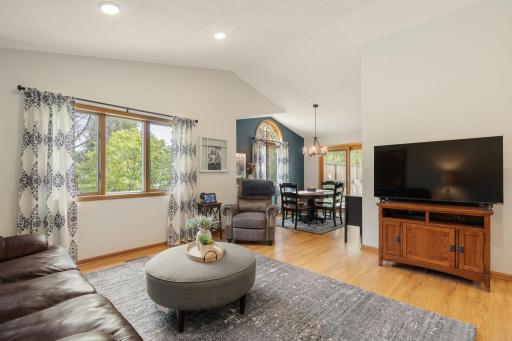 210 Hilltop Avenue, Owatonna, MN 55060