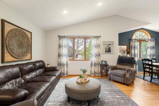 210 Hilltop Avenue, Owatonna, MN 55060