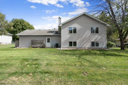 210 Hilltop Avenue, Owatonna, MN 55060