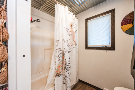 ML Bathrooom #1
