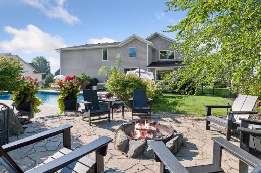 2901 Fairway Drive, Chaska, MN 55318