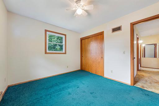 1100 Mitchell Drive, Faribault, MN 55021