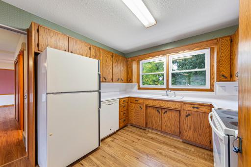 1100 Mitchell Drive, Faribault, MN 55021