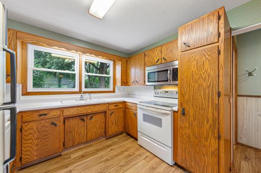 1100 Mitchell Drive, Faribault, MN 55021