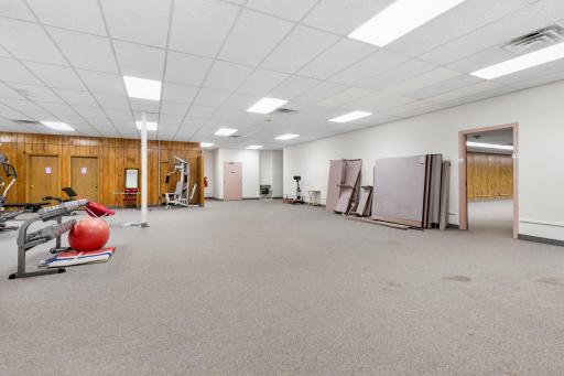 976 Minnehaha Avenue W, Saint Paul, MN 55104
