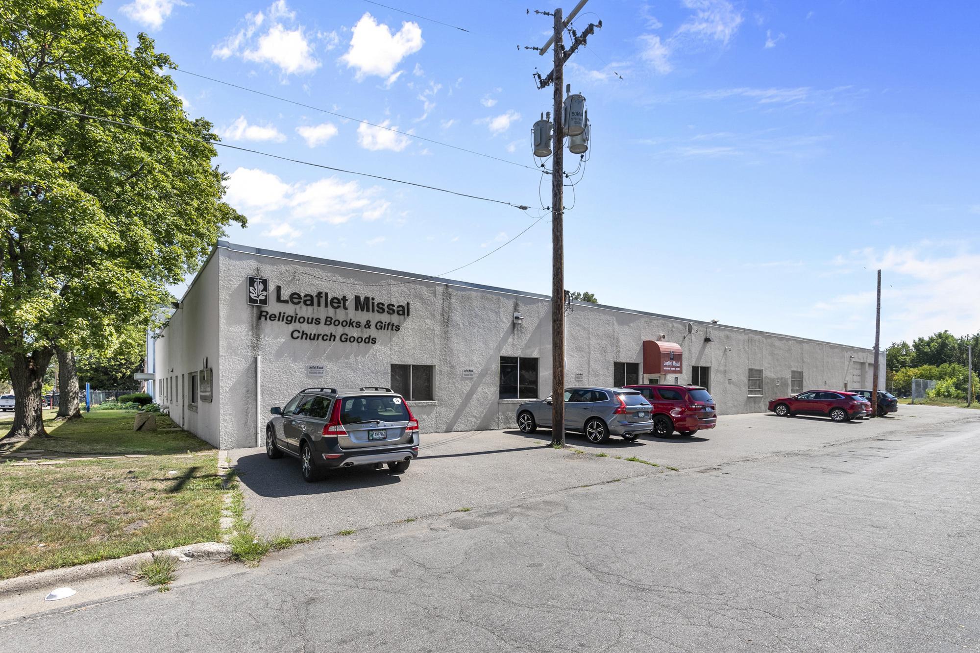 Property photo for 976 Minnehaha Avenue W, Saint Paul, MN 55104