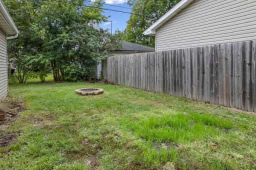1223 W 5th Street, Winona, MN 55987
