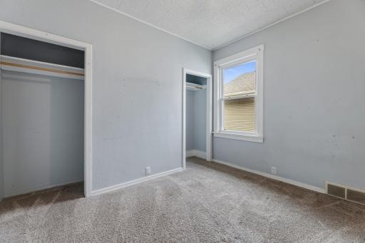 1223 W 5th Street, Winona, MN 55987