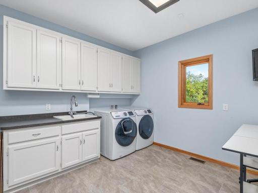 14895 Raspberry Drive, Rogers, MN 55374