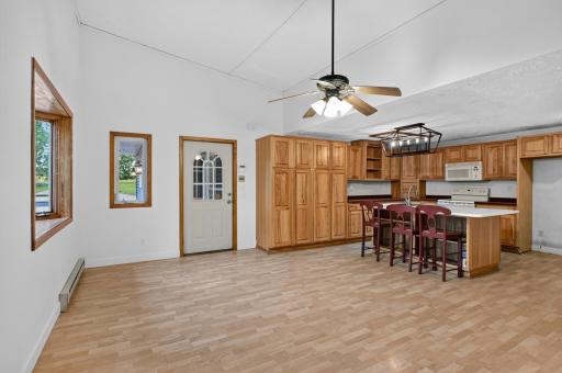 5149 W Mill Lake Road SW, Farwell, MN 56327